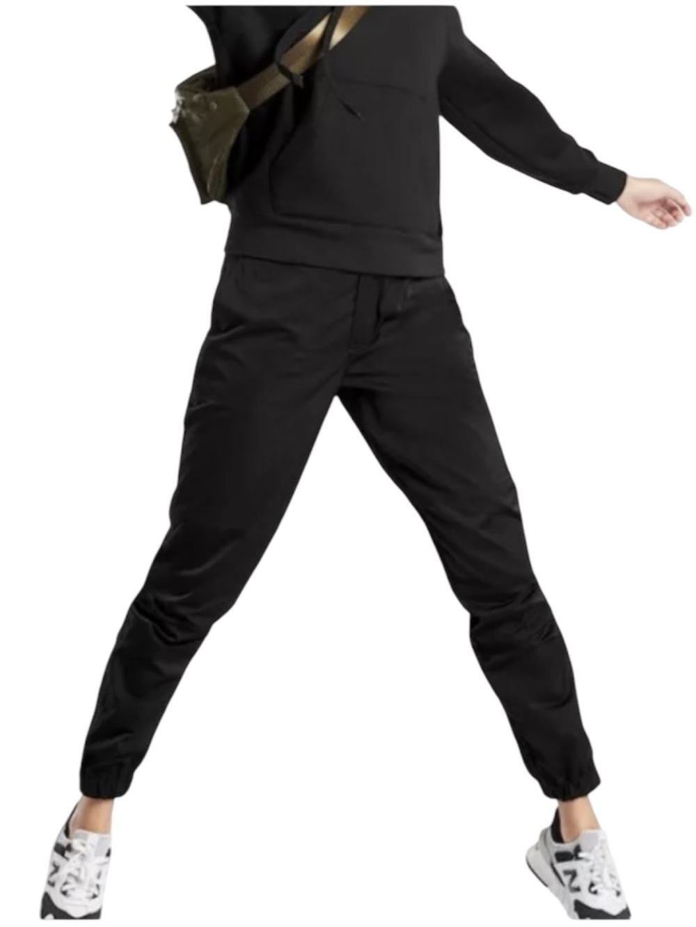 ATHLETA Radiant Jogger in Black Size 6 - Sleek Water-Repellent Pants — NWT
